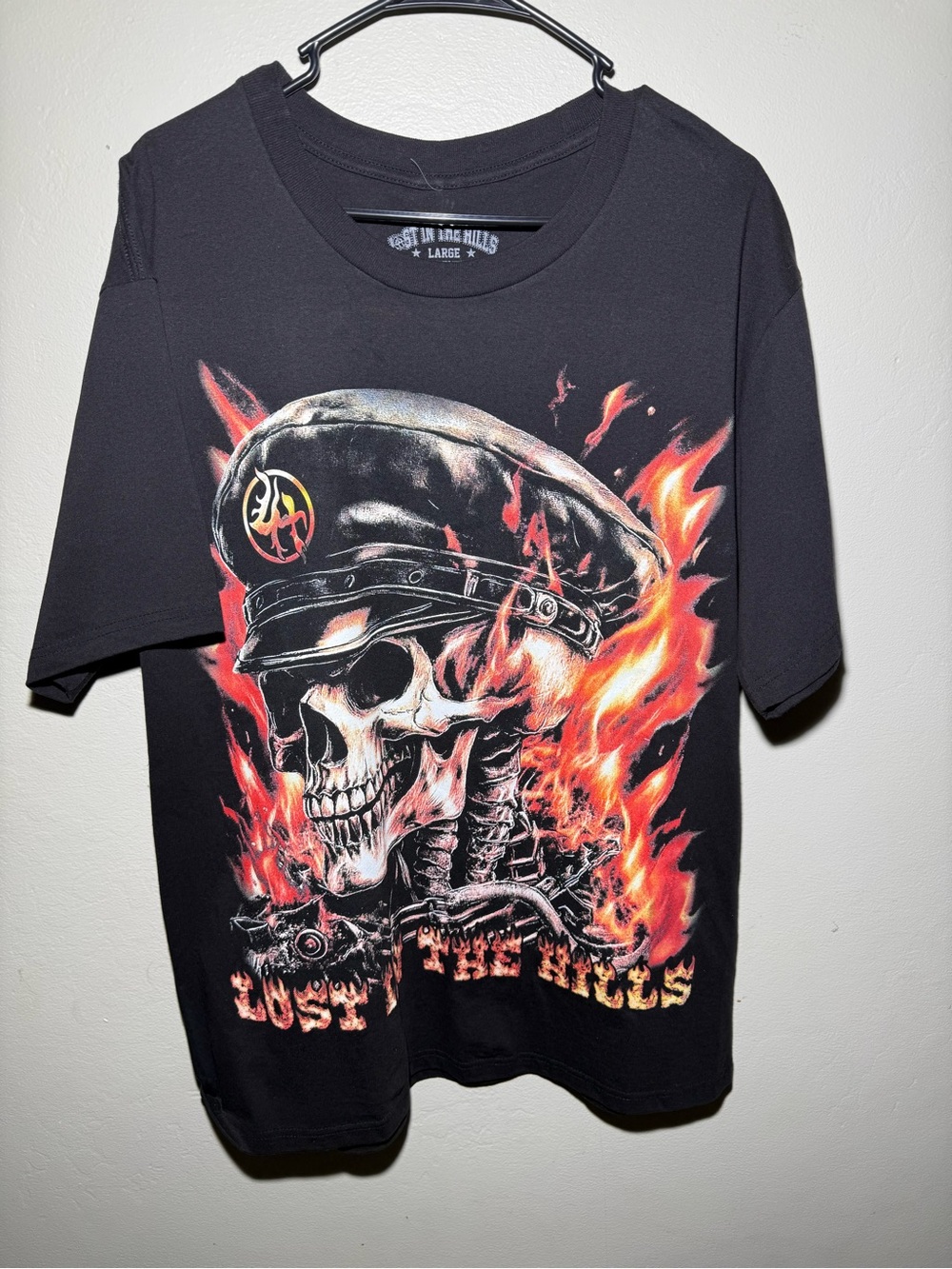Black Skull & Flames Graphic Tee - Large